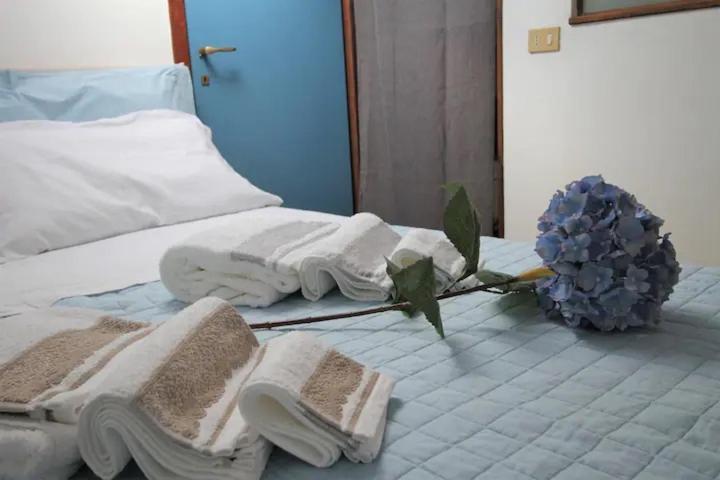Accogliente Mansarda Nel Cuore Dell Antica Livorno Apartamento Exterior foto