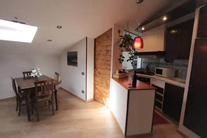 Accogliente Mansarda Nel Cuore Dell Antica Livorno Apartamento Exterior foto