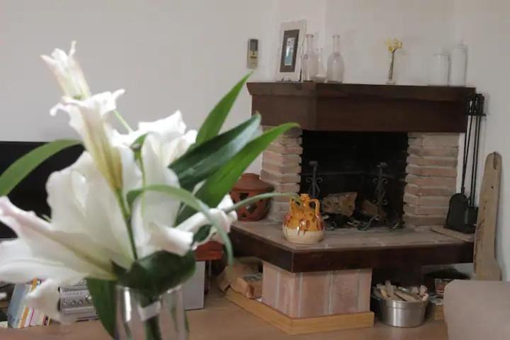 Accogliente Mansarda Nel Cuore Dell Antica Livorno Apartamento Exterior foto